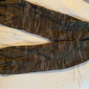 Sanctuary cropped pants